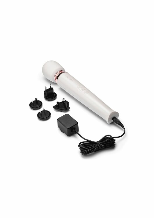 Le Wand Rechargeable Massager